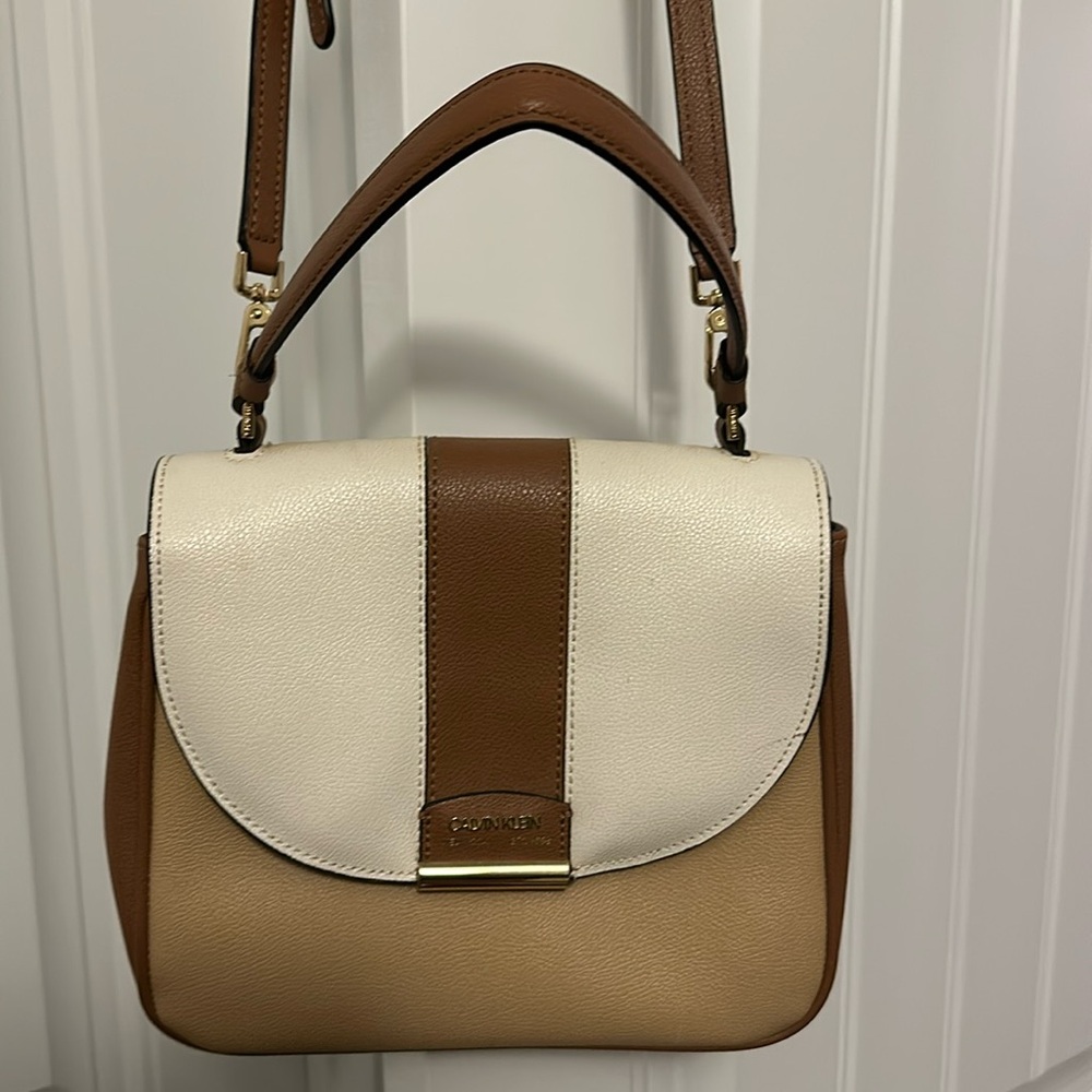 Calvin Klein Crossbody purse